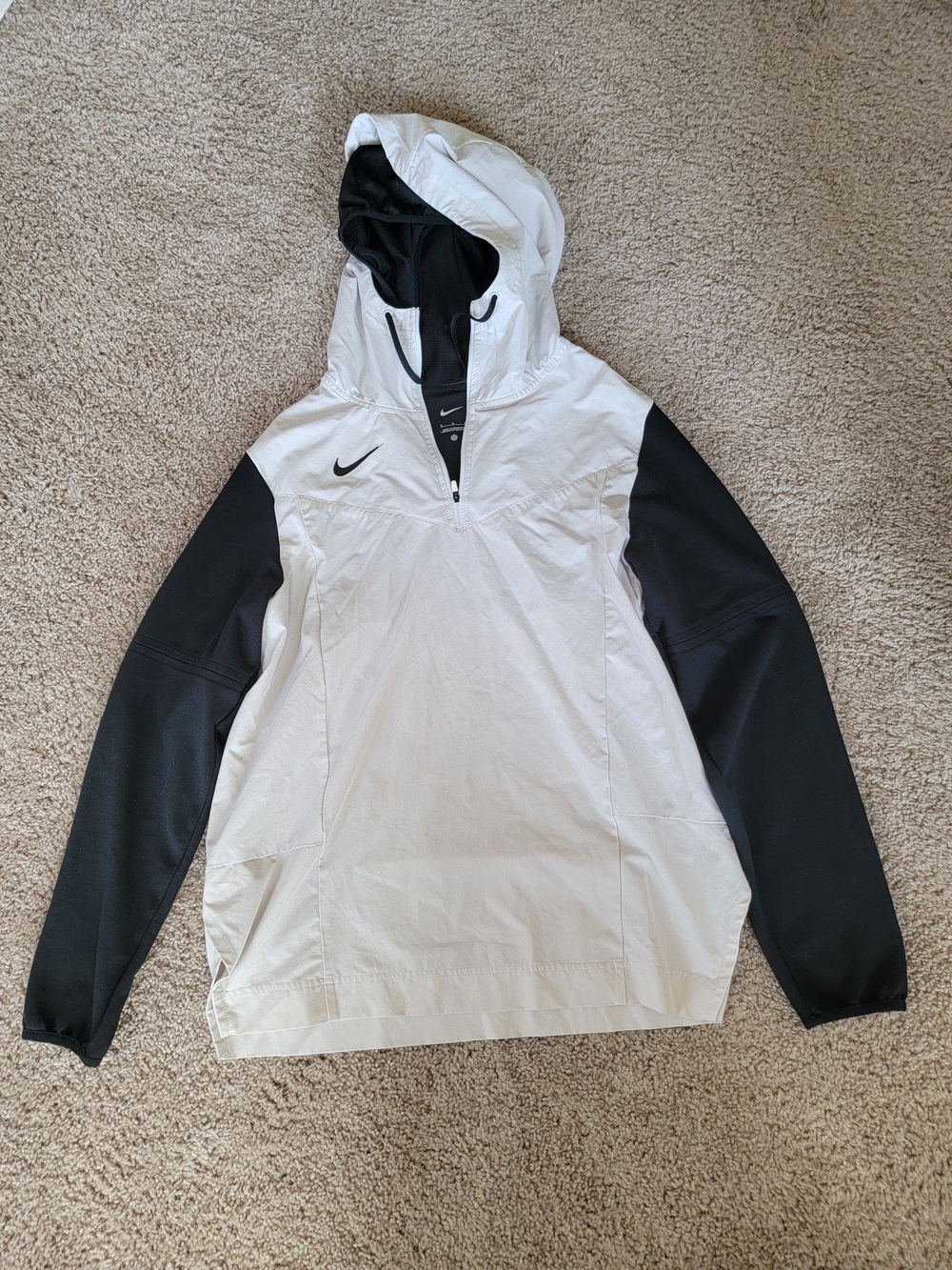 Nike White and Black Hooded Windbreaker Jacket